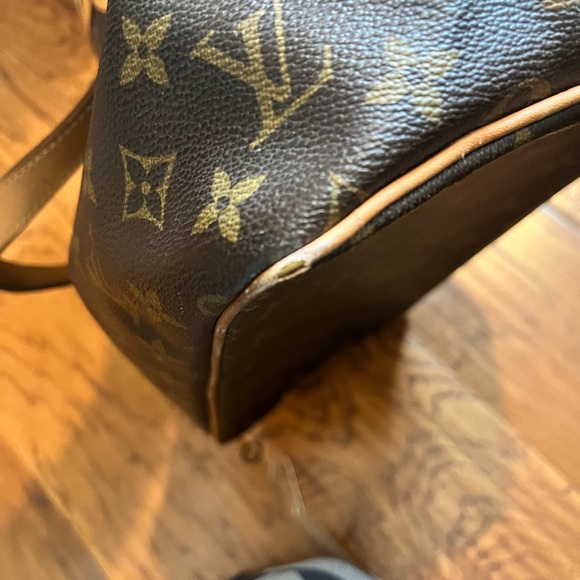 Louis Vuitton Palermo bag - Picture 7 of 9